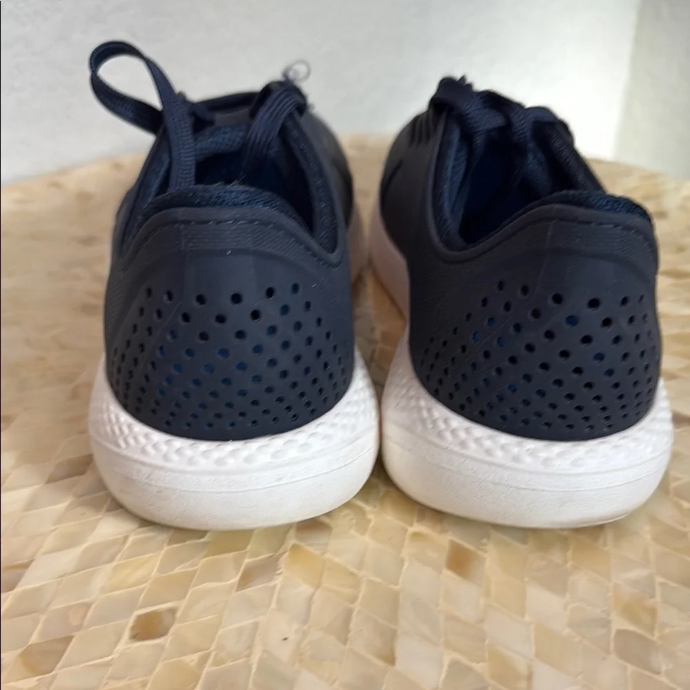 CROCS Dark Blue Athletic Shoes size 11